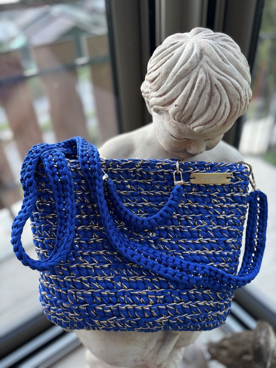 Borse da donna: Handtasche Blau – Nuovo e nell'imballaggio originale da La Garde (Sembrancher) venduto da jan_b6mp 3