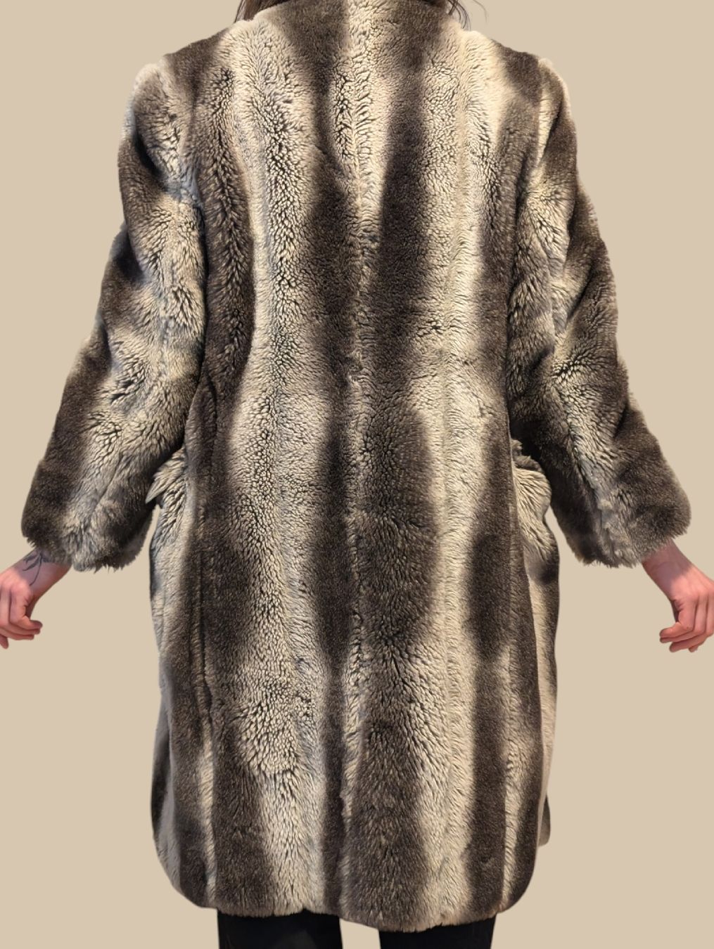 Cappotti: Wintermantel grau Fake Fur – Usato da St. Gallen venduto da nadinewho 2
