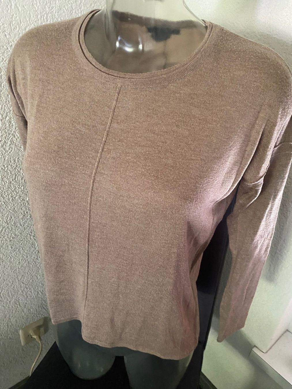 H&M T-Shirts: Langarm Shirt camel  Grösse XS – Gebraucht aus Allenwinden von Obalu 1