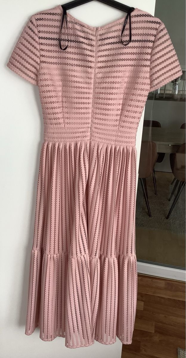 Vestiti: Damenkleid in Rosa – Nuovo (secondo la descrizione) da Glattpark-Opfikon venduto da Zizzo 1