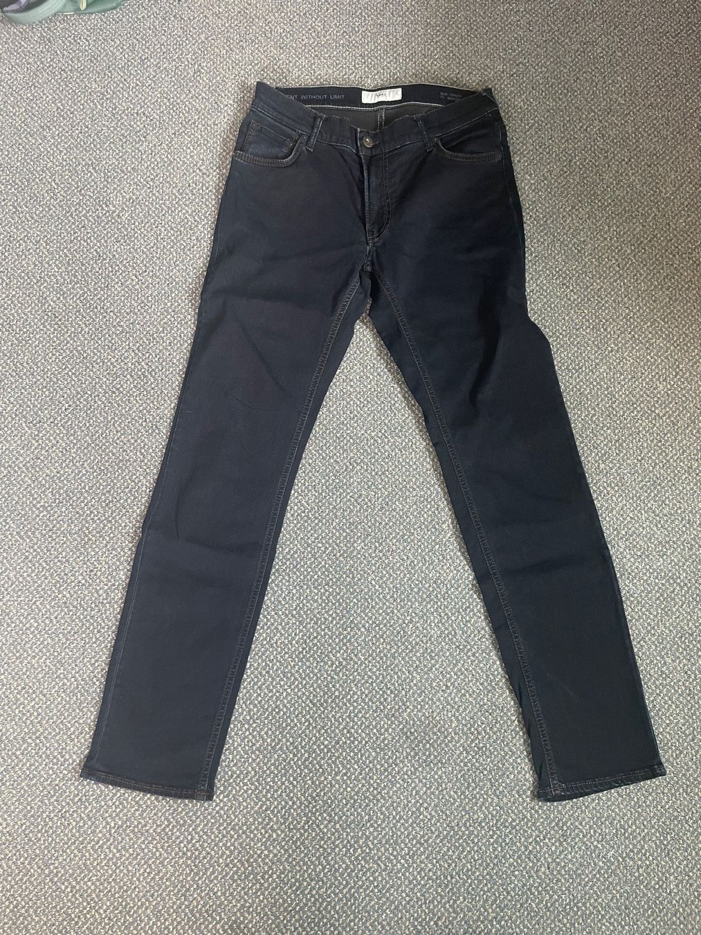 Brax Jeans: Jeans – Usato da Ormalingen venduto da ced.fiech