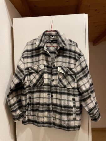 Zara Hemdjacke Holzfäller Style Kariert Schwarz-Weiss Gr.S