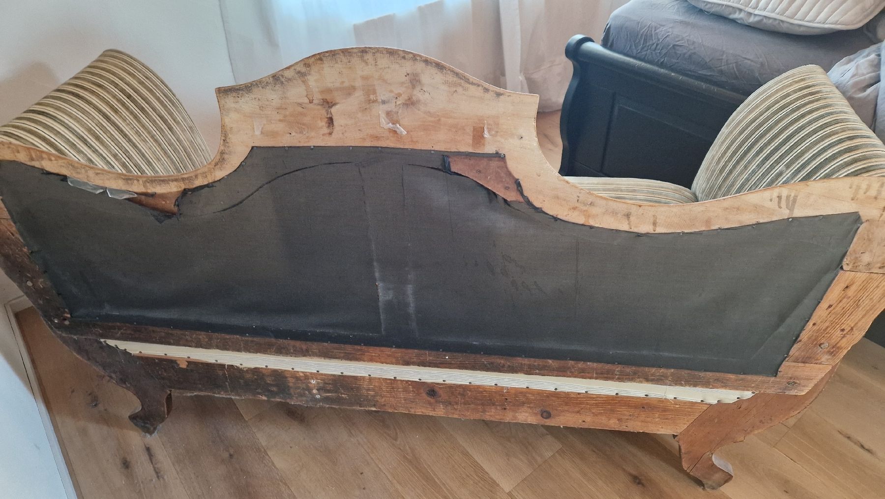 Divani: Antikes Biedermeier Sofa  – Usato da Gelterkinden venduto da haf_rr6x 4
