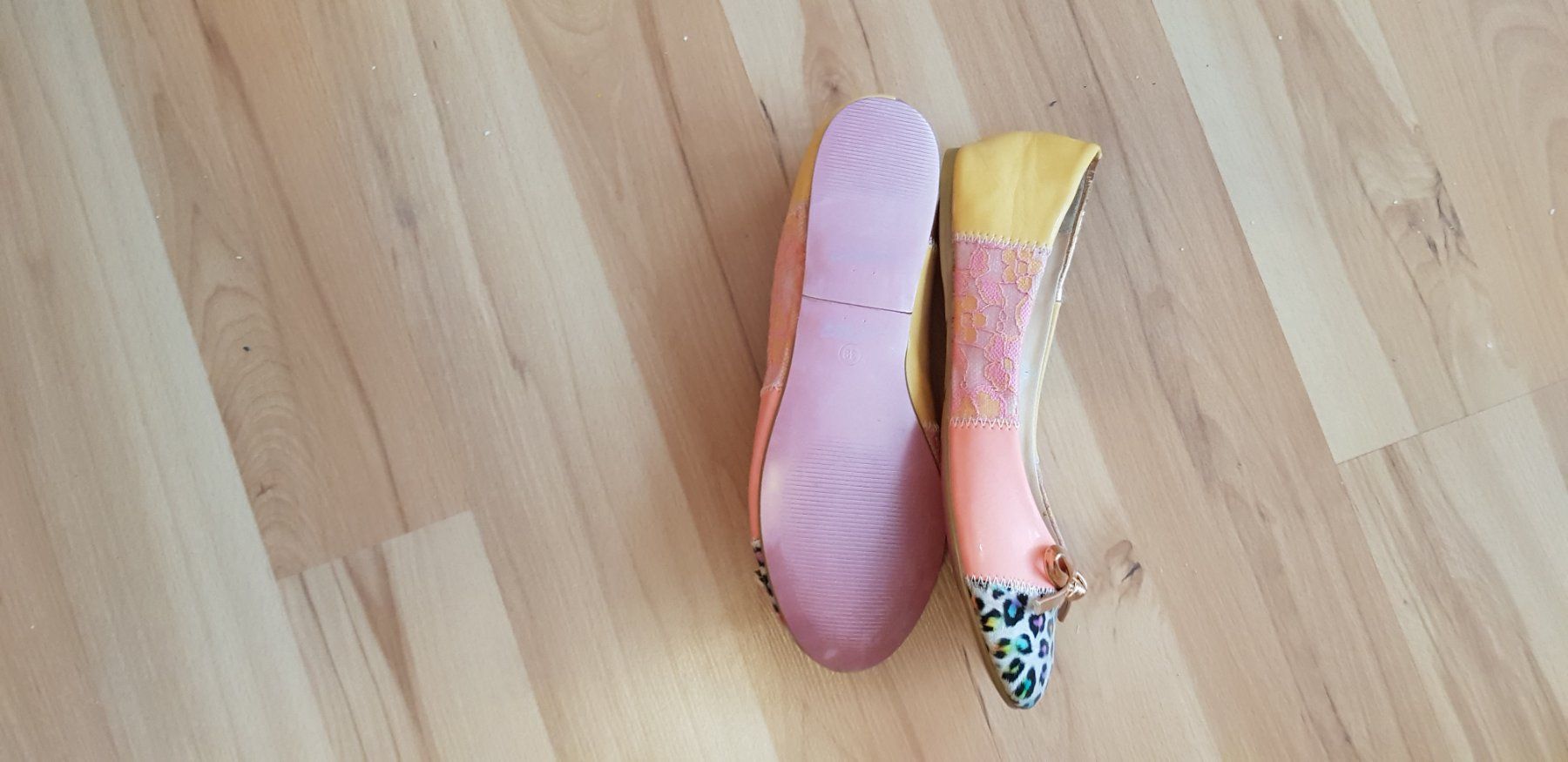 Damenschuhe: Neu: Ballerina - rosa bunt - Gr.39 – Neu (gemäss Beschreibung) aus Uznach von Laeuffer 1
