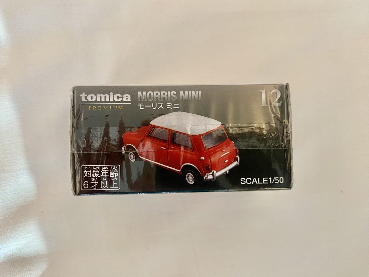 Cooper Modellini d'auto: Tomica Premium 12 Morris Mini Cooper, Massstab 1:50 – Nuovo e nell'imballaggio originale da Oberembrach venduto da theZaz 1