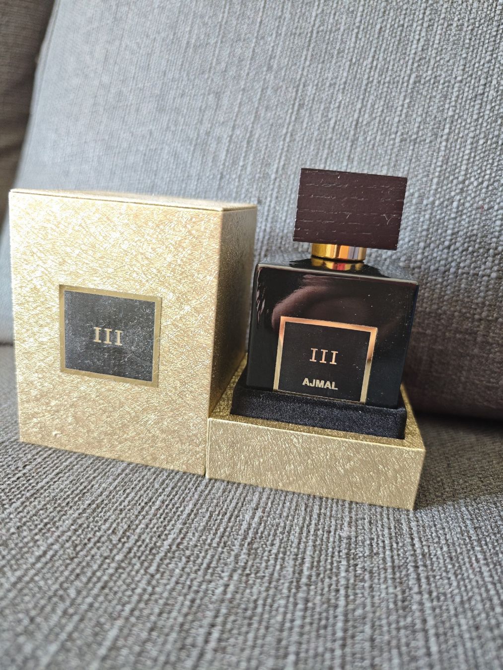 Profumi & Eau de Toilette: Ajmal III selten – Usato da Steinhausen venduto da xDiable