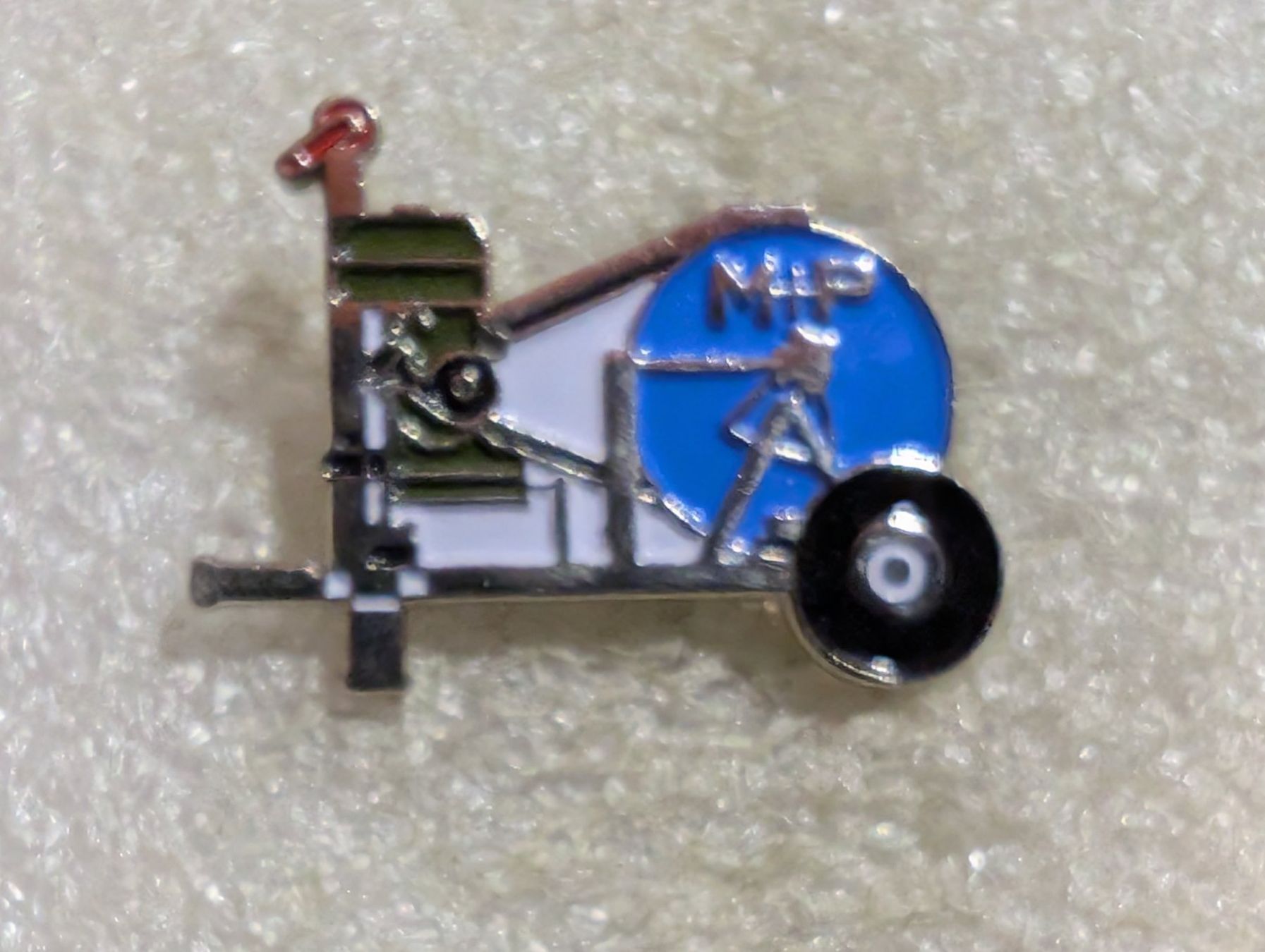 Placchette & Badge: Ansteckpin 193: M&P – Usato da Oppligen venduto da Pin-Fall-Shop