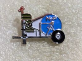 Ansteckpin 193: M&P