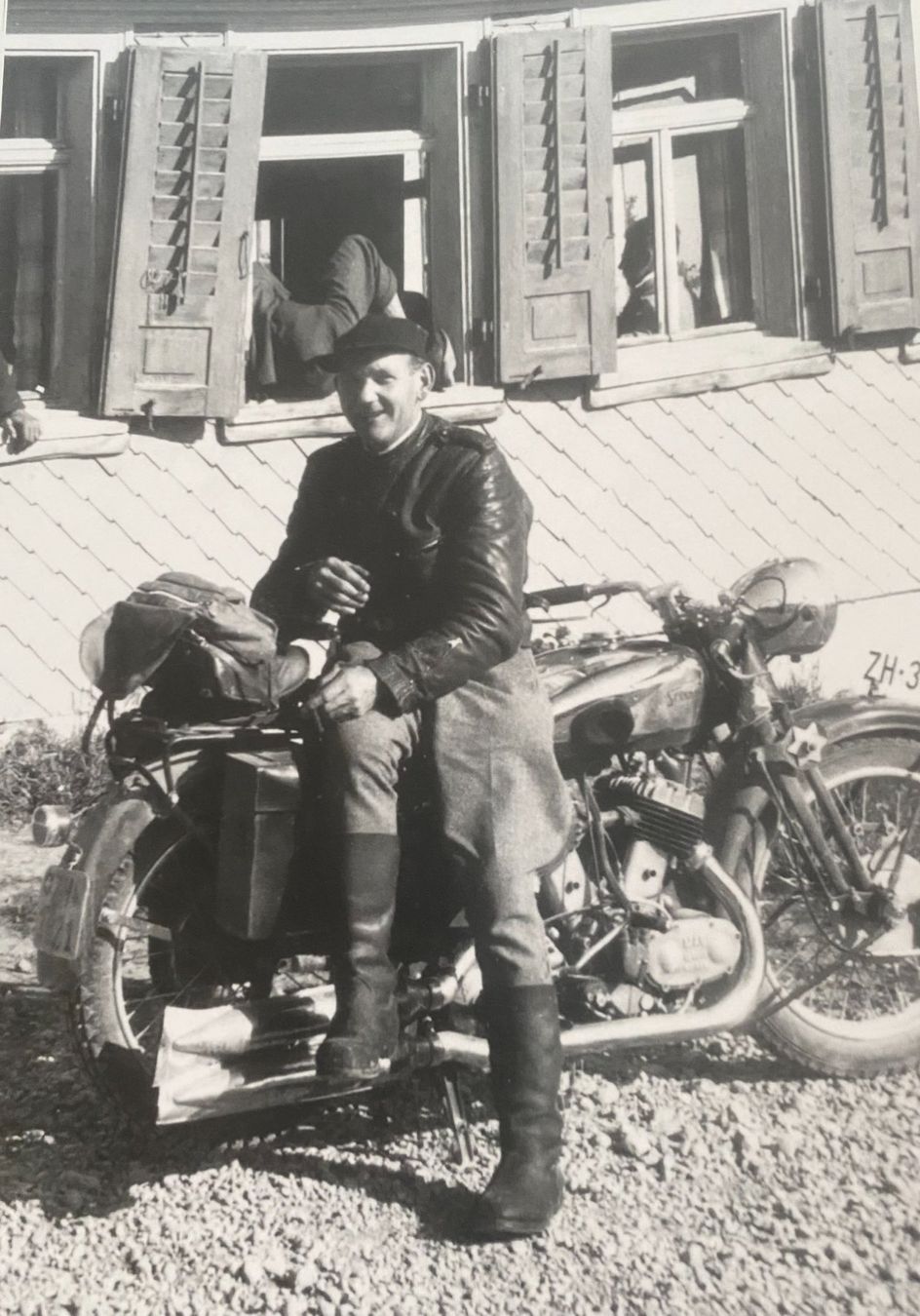 Libri: Oldtimer Motorräder Motorradfahren in der Schweiz – Nuovo e nell'imballaggio originale da Münsingen venduto da Tom1958 2