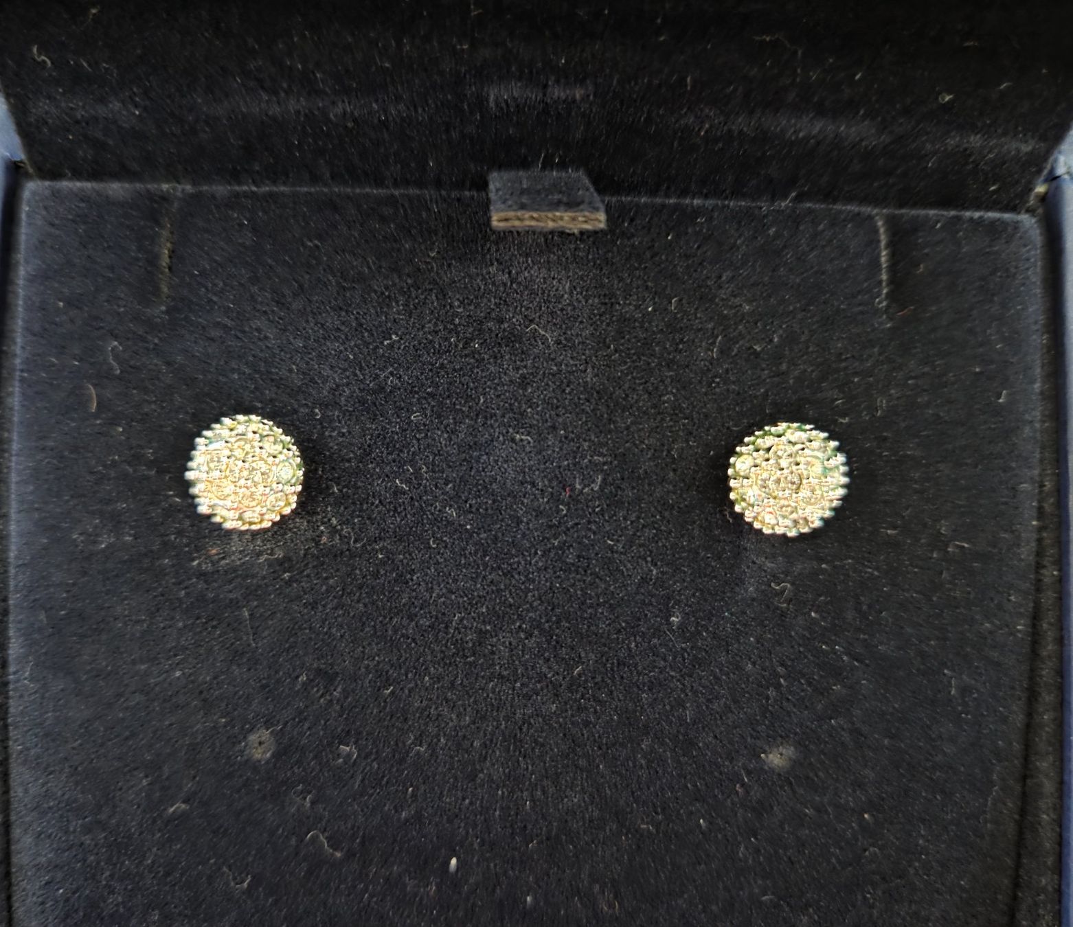 Swarovski Ohrringe & -stecker: Swarovski Ohrstecker aus Kristall – Gebraucht aus Emmen von GrabandGo 1