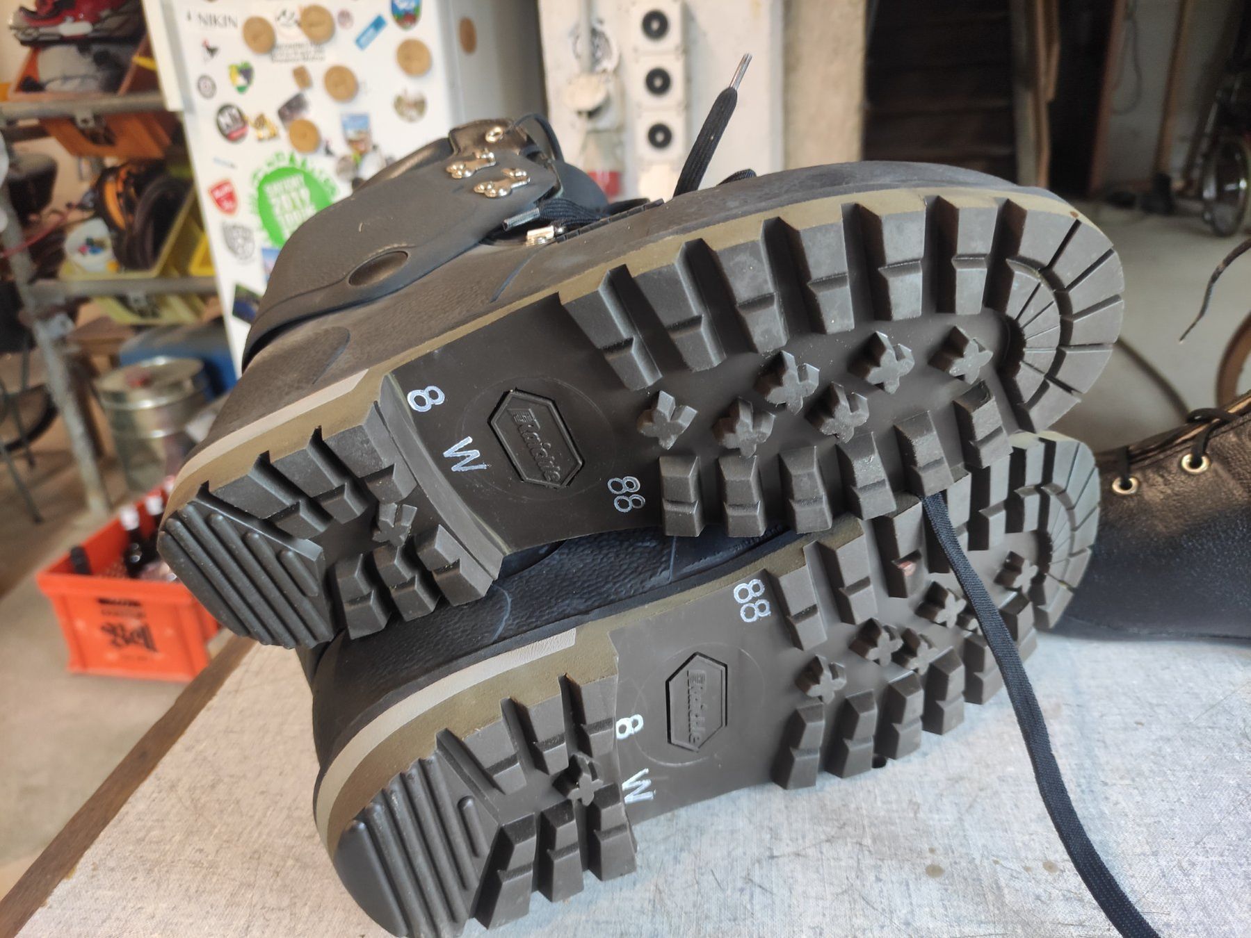 Raichle Scarpe da uomo: Raichle Schalenschuhe 8 UK – Nuovo (secondo la descrizione) da Provence venduto da Finbotsy 2