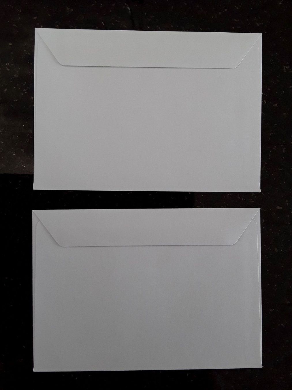 Tous les timbres: 2 Briefe FDC 2003 – D'occasion à Bazenheid par derdelorean01 1