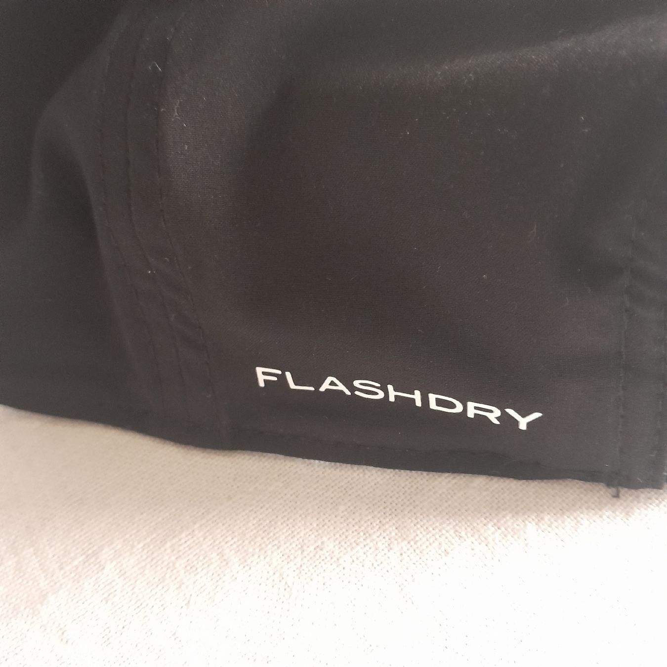 North Face Copricapi, berretti & cappellini: The North Face Cap, Flashdry, one size – Usato da Knutwil venduto da Kompex 4