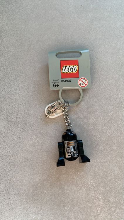 Star Wars Portachiavi: <Lego Schlüsselanhänger R2D2> – Nuovo e nell'imballaggio originale da Zuzwil SG venduto da Ibohaus