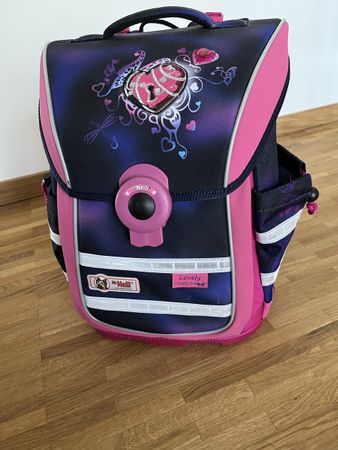 Gut erhaltener Schulrucksack von McNeill, Modell Ergo Light