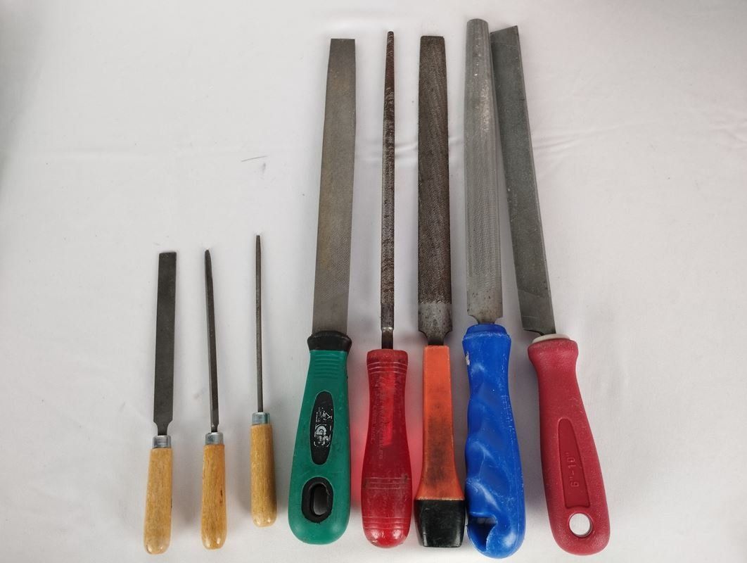 Tutti gli attrezzi: Werkzeugkiste rot – Usato da Schübelbach venduto da Restwert_Schubelbach 1