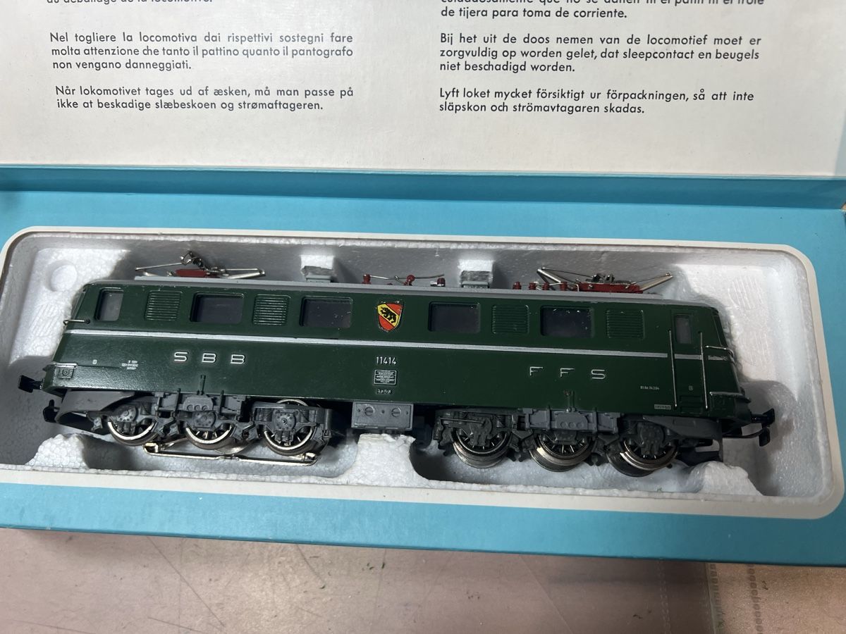 Märklin Modelleisenbahnen: Märklin SBB Ae6/6 – Gebraucht aus Dübendorf von Troggy 6