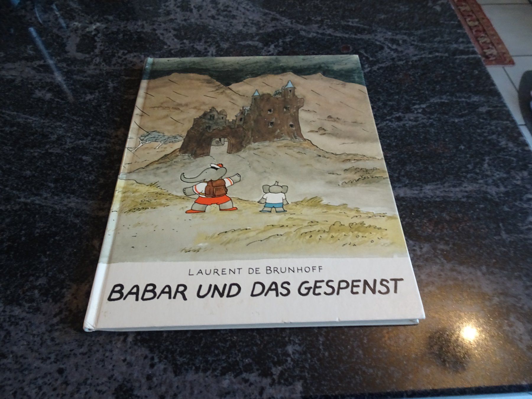 Libri: Babar und das Gespenst, Kinderbuch  Laurent de Brunhoff 1983 – Usato da Zürich venduto da Roulet