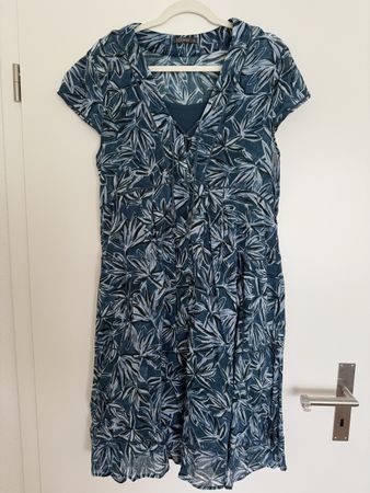 Kleid von Nile