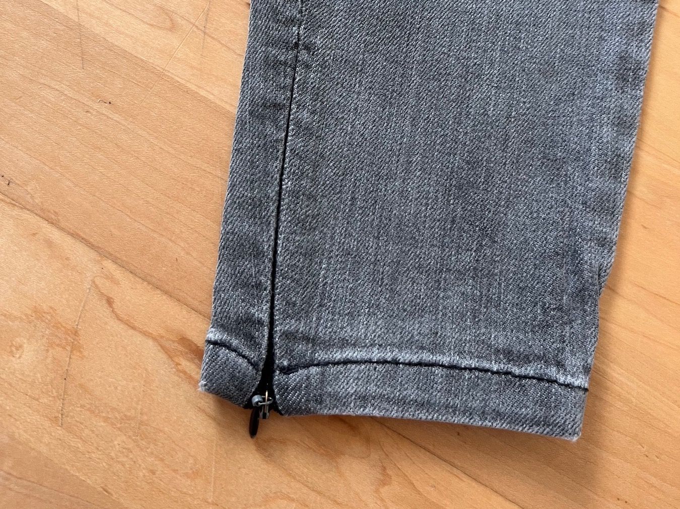 Jeans: D&G Jeans, Gr. 26 – Usato da Küsnacht ZH venduto da mar_tr9p 4