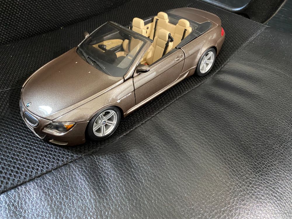 BMW M6 Convertible (brown) - die cast - modèle de collection - Maisto 31145