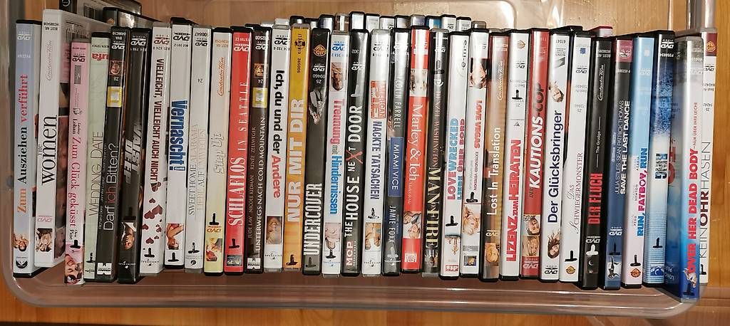 Tutti i DVDs: DVD je 4 Fr. – Usato da Herisau venduto da mum_pj95 2