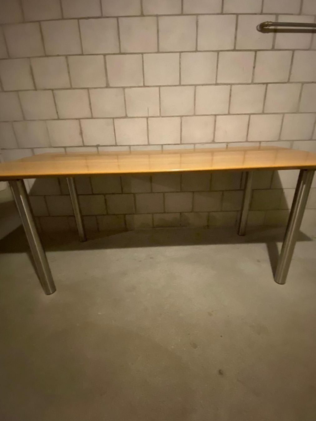 Tavoli: Kirschenholz Tisch – Usato da Trubschachen venduto da MarciaHo