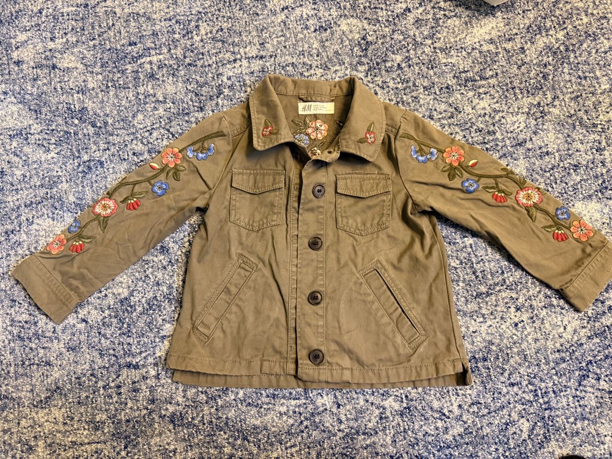 Giacche & Cappotti: Jacke 98 – Usato da Amlikon-Bissegg venduto da Rose_Rose
