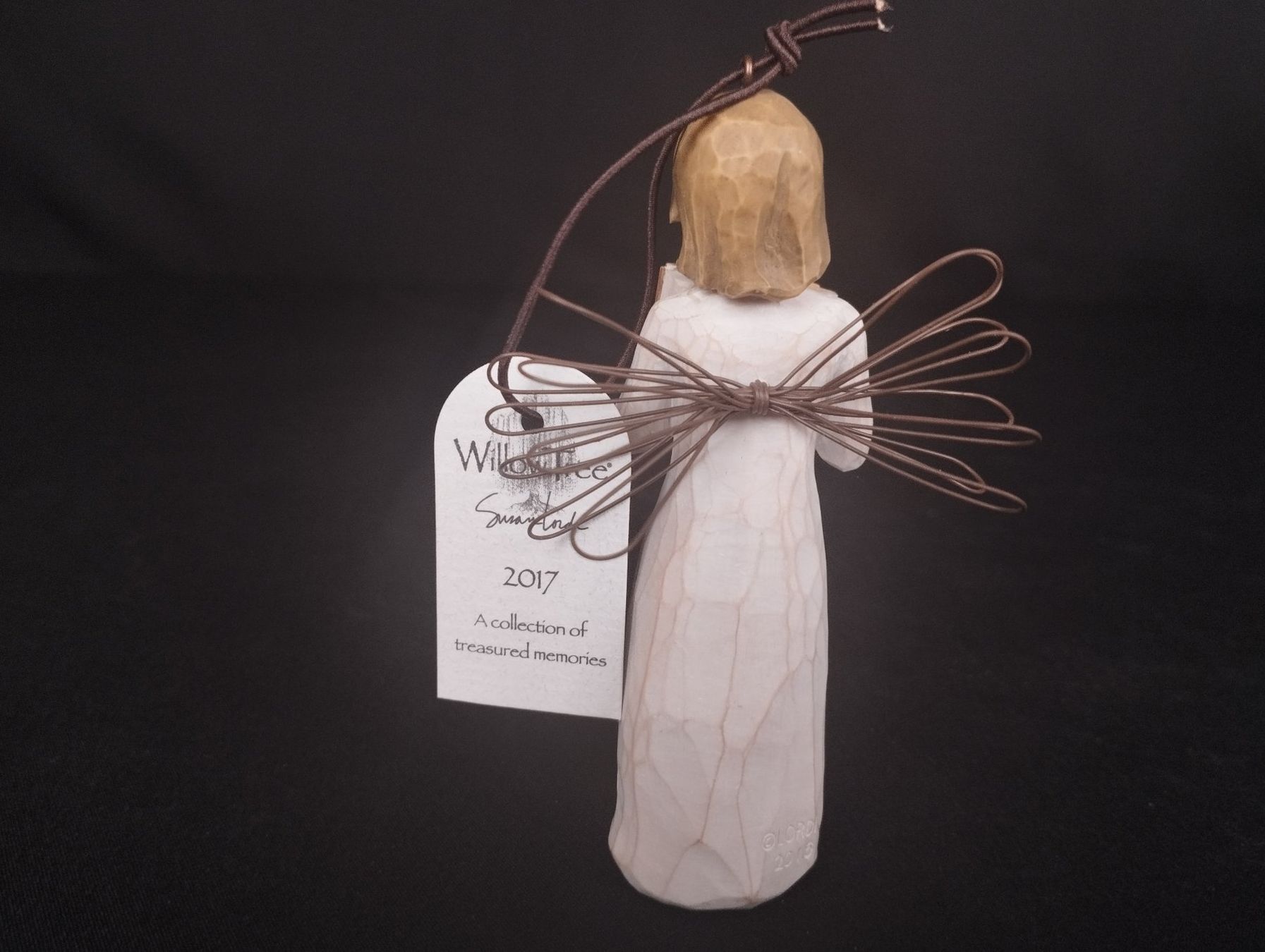 Willow Tree Figurines: DEMDACO Willow Tree Figur "Ornament 2017" – D'occasion à Schübelbach par Restwert_Schubelbach 2