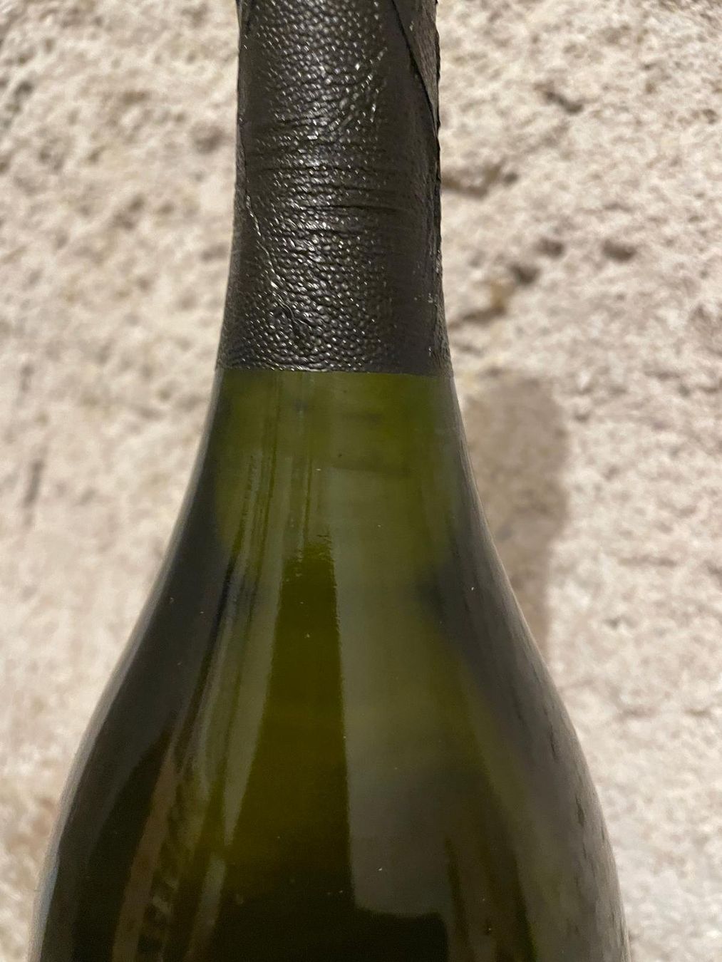 Dom Pérignon Bevande alcoliche: Dom Perignon Limited Edition by Michael Riedel Brut – Nuovo (secondo la descrizione) da St. Gallen venduto da DiesundDas. 3