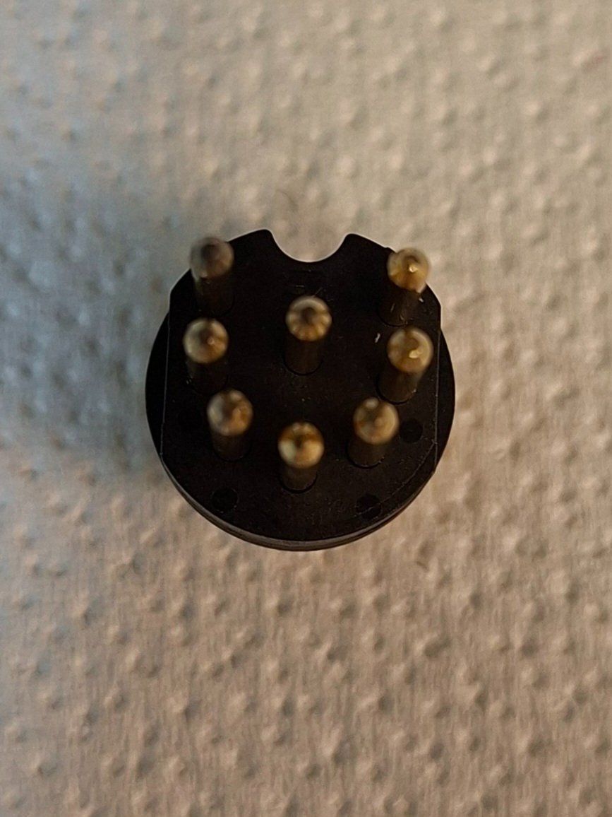 Componenti elettronici: Stecker, Buchse, 8 pol. – Usato da Niedergösgen venduto da piccorx5 7