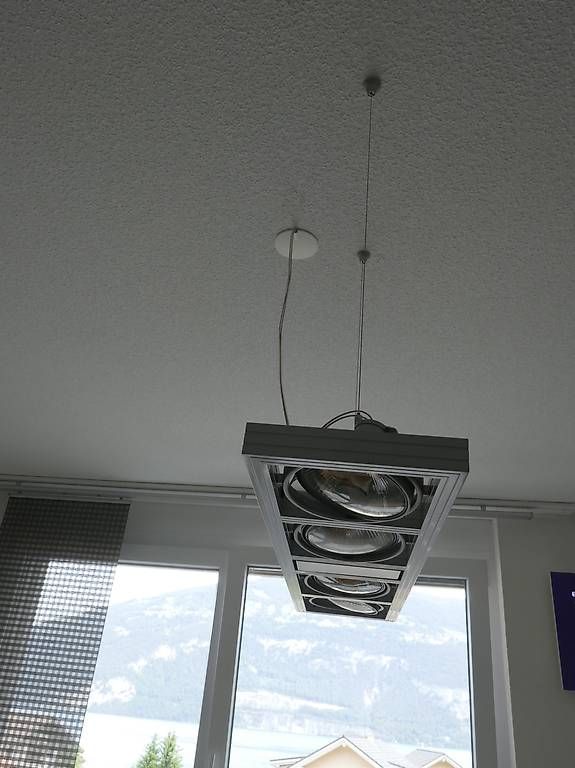 Lampadari & plafoniere: Pendelleuchte Hochvolt Halogen 4-strahlig - Preisreduktion – Usato da Leissigen venduto da kph811 2
