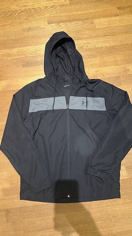 Under Armour Giacche: Windjacke Under Armour Gr. XL – Nuovo (secondo la descrizione) da Rheineck venduto da boxen1971 3