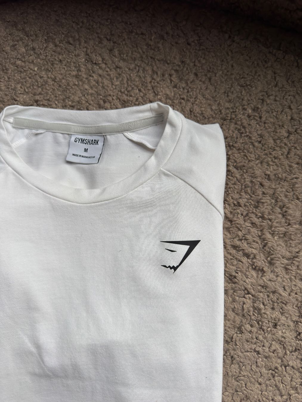 Gymshark T-shirt: Gymshark | T-Shirt – Nuovo (secondo la descrizione) da Horgen venduto da onur_5 1