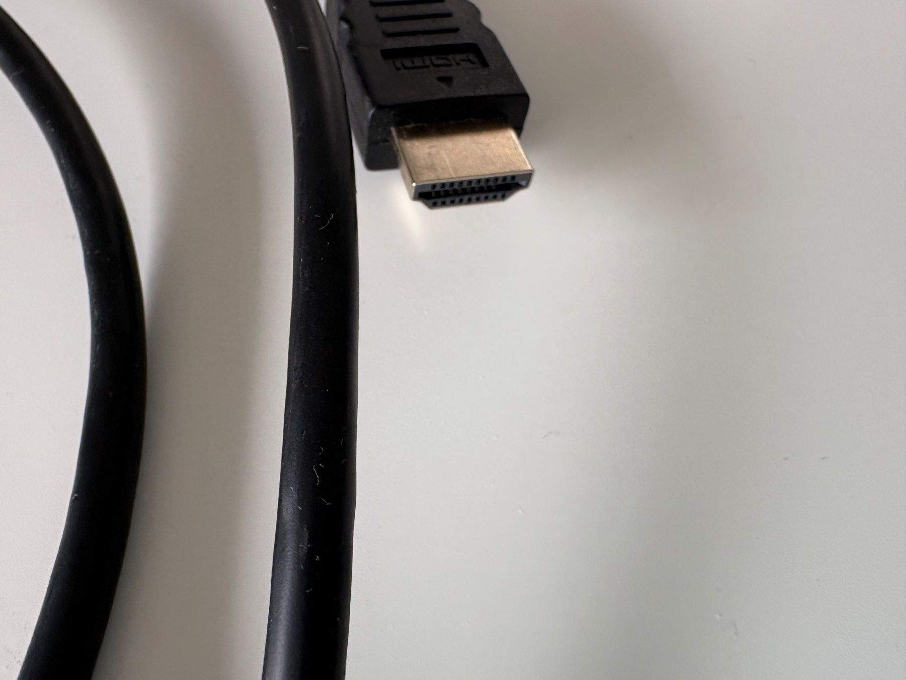 Cavi: 2 x cables HDMI – Usato da Lausanne venduto da opi_92cn 5
