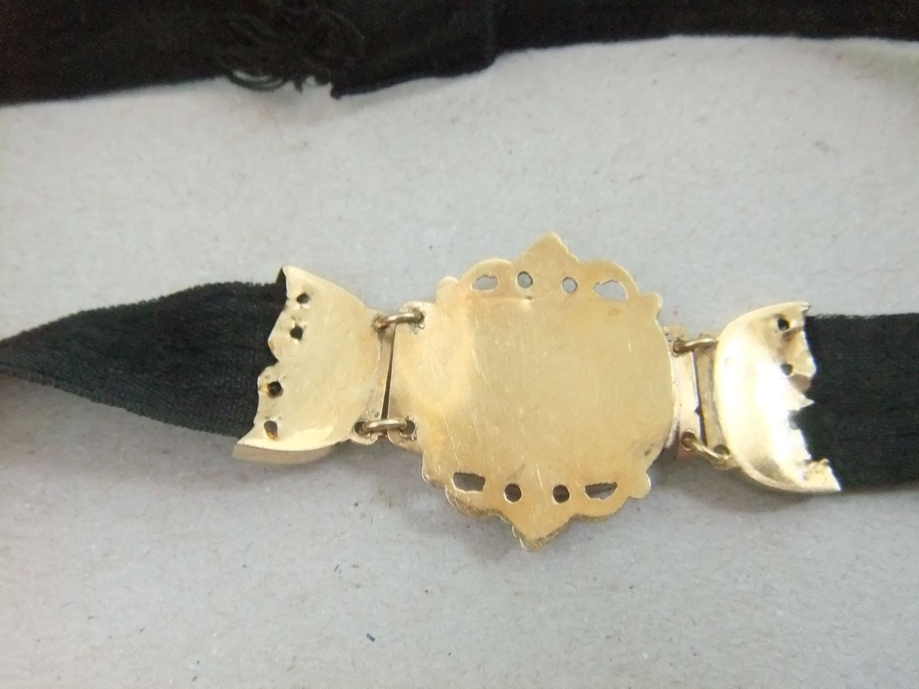 Ketten: Antikes Halsband mit Haarlocke – Gebraucht aus Esslingen von eintagammeer 8