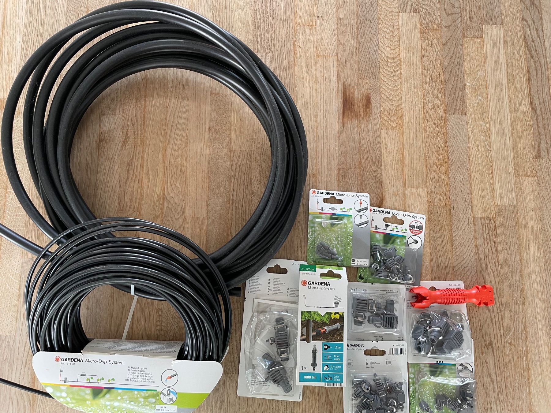 Tuyaux & tubes: Gardena Micro-Drip-System, Diverse Rest-Teile ungebraucht – Neuf (Voir description) à Teufenthal AG par Thierry555