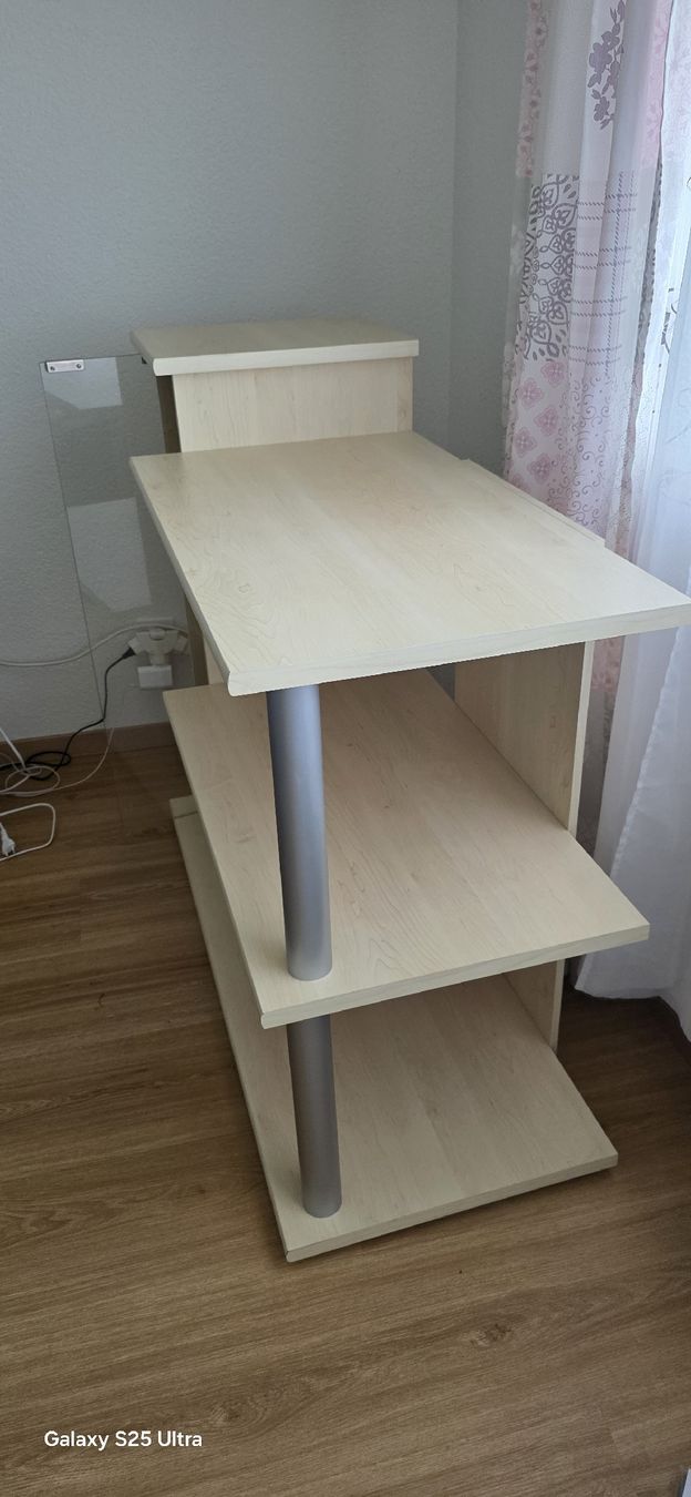 Scaffali: Büromöbel – Usato da Künten venduto da bubeli5 2