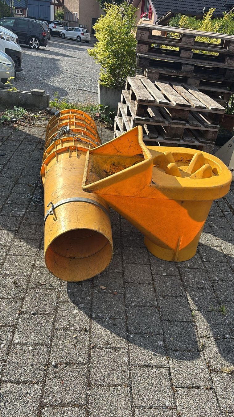 Macchine per carico, silaggio e trasporto: Schüttrohr – Usato da Stadel venduto da pesca202
