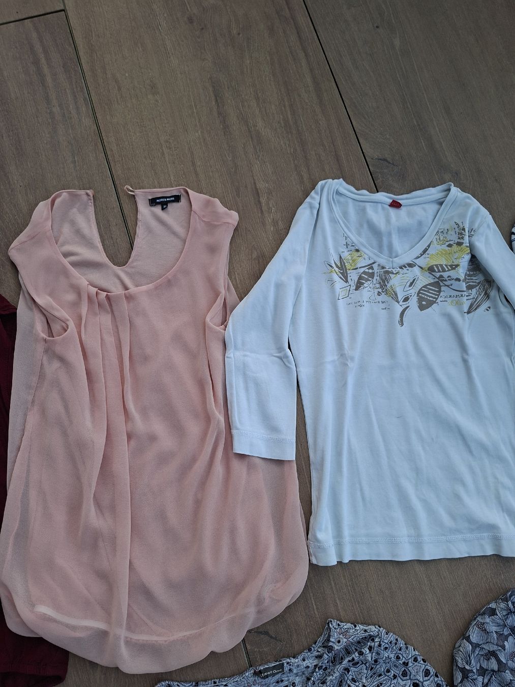 Lotti di vestiti: 7 Blusen und 3/4 Shirts – Usato da Kriens venduto da Ricobaby 2