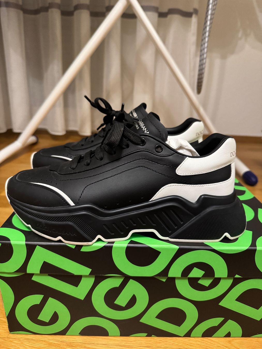 Dolce & Gabbana Scarpe da uomo: Dolce & Gabbana Sneaker Daymaster, Schwarz/Weiss, Gr. 44 – Nuovo e nell'imballaggio originale da Brugg AG venduto da Coni1989 4