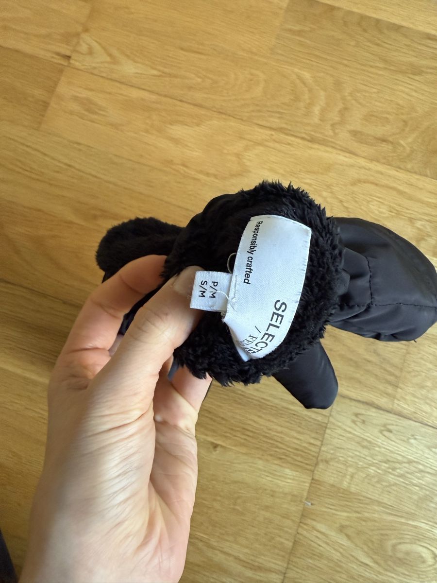 Handschuhe & Handstulpen: Gants d'hiver Select Femme – Neu (gemäss Beschreibung) aus Zürich von jul_5t9s 1