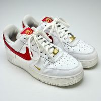 NIKE AIR FORCE 1 '07 ESS CZ0270-104. Pointure 40