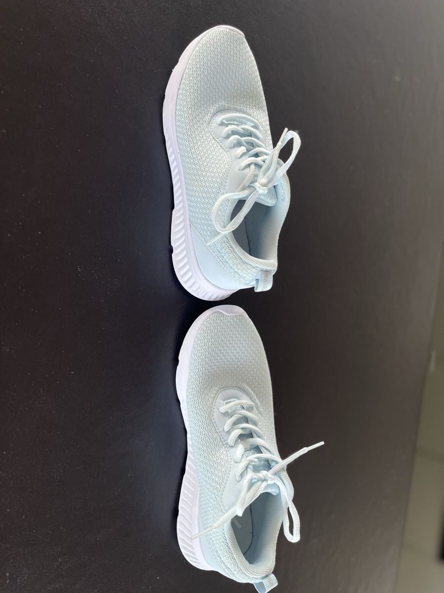 Dosenbach Scarpe da donna: Sneaker VTy , hellblau, Grösse 38, Frühling! – Usato da Merenschwand venduto da katerchen01 2