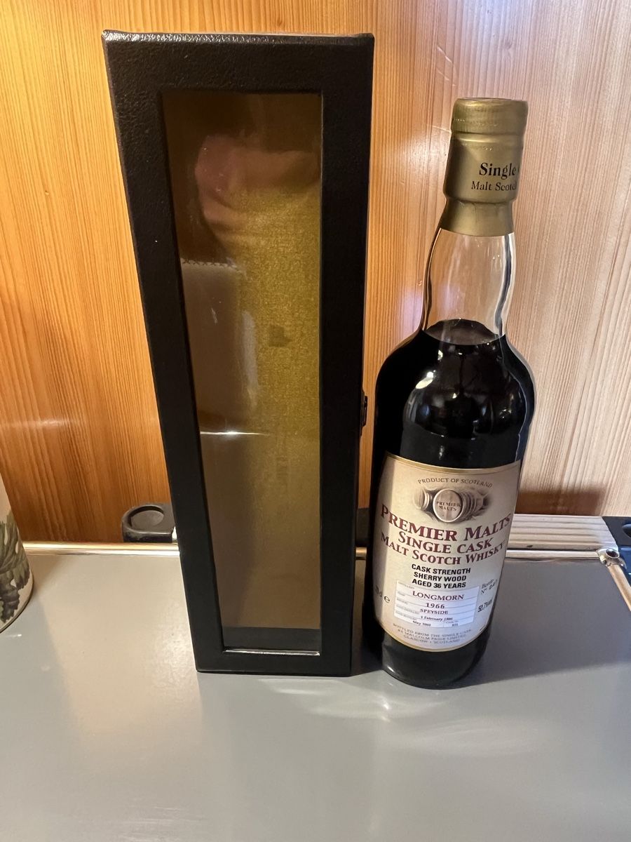 Bevande alcoliche: Longmorn 1966 Spyside Single Whisky – Nuovo e nell'imballaggio originale da Neerach venduto da fuz_8d7l 1