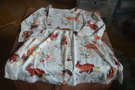 TAILLE 98 - JOLIE ROBE NEU