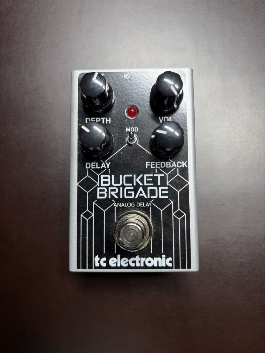 Musikinstrumente: TC electronic bucket brigade analog delay pedal – Gebraucht aus Burgdorf von fig_hk2t