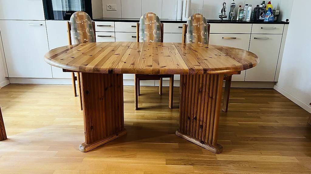 Set de table et chaises: Tisch mit Stühlen GRATIS – D'occasion à St.Gallen par eicatcher