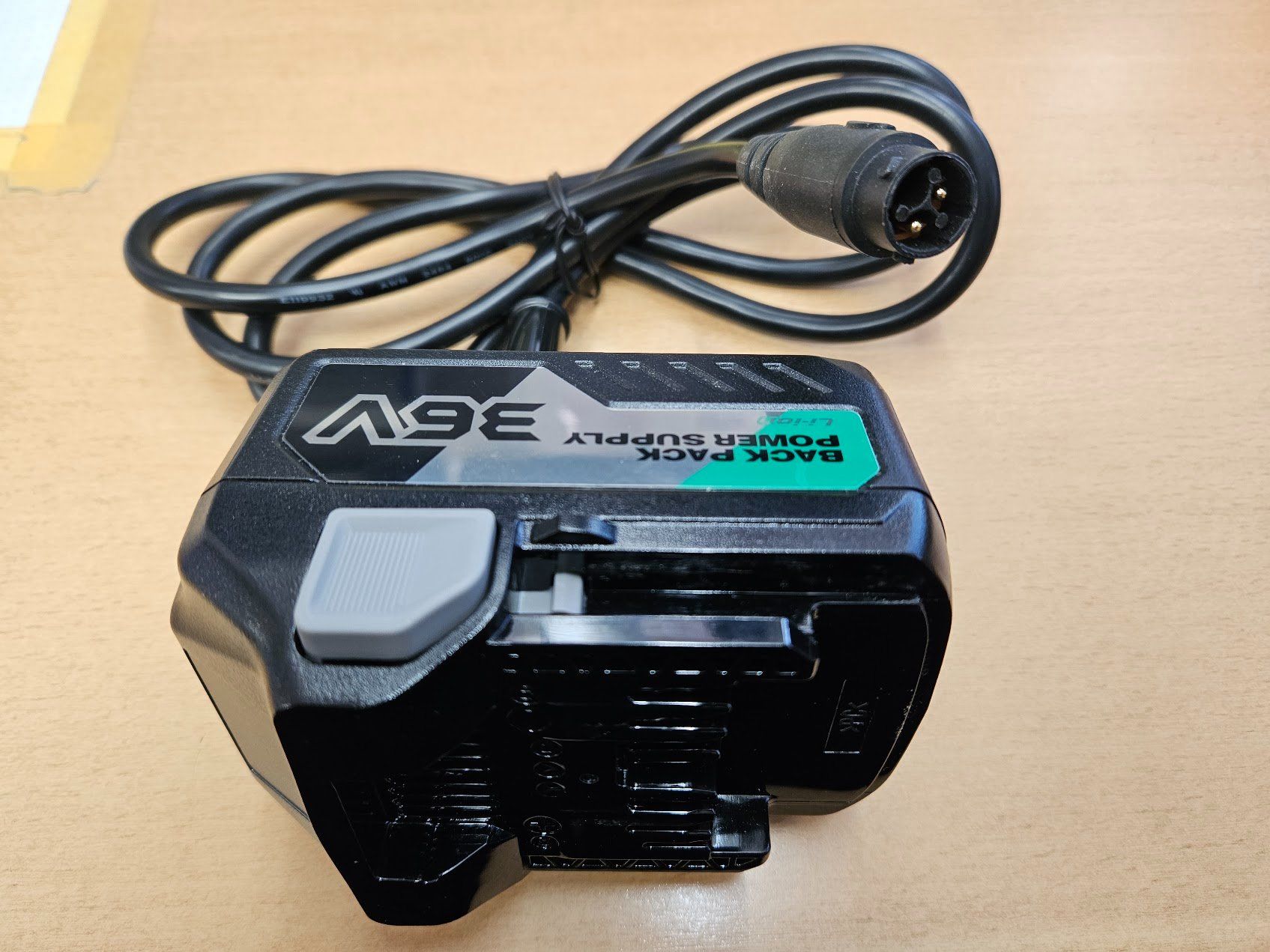 Caricatori & Batterie: Hikoki Batterieadapter – Nuovo (secondo la descrizione) da Wilchingen venduto da Canuck86