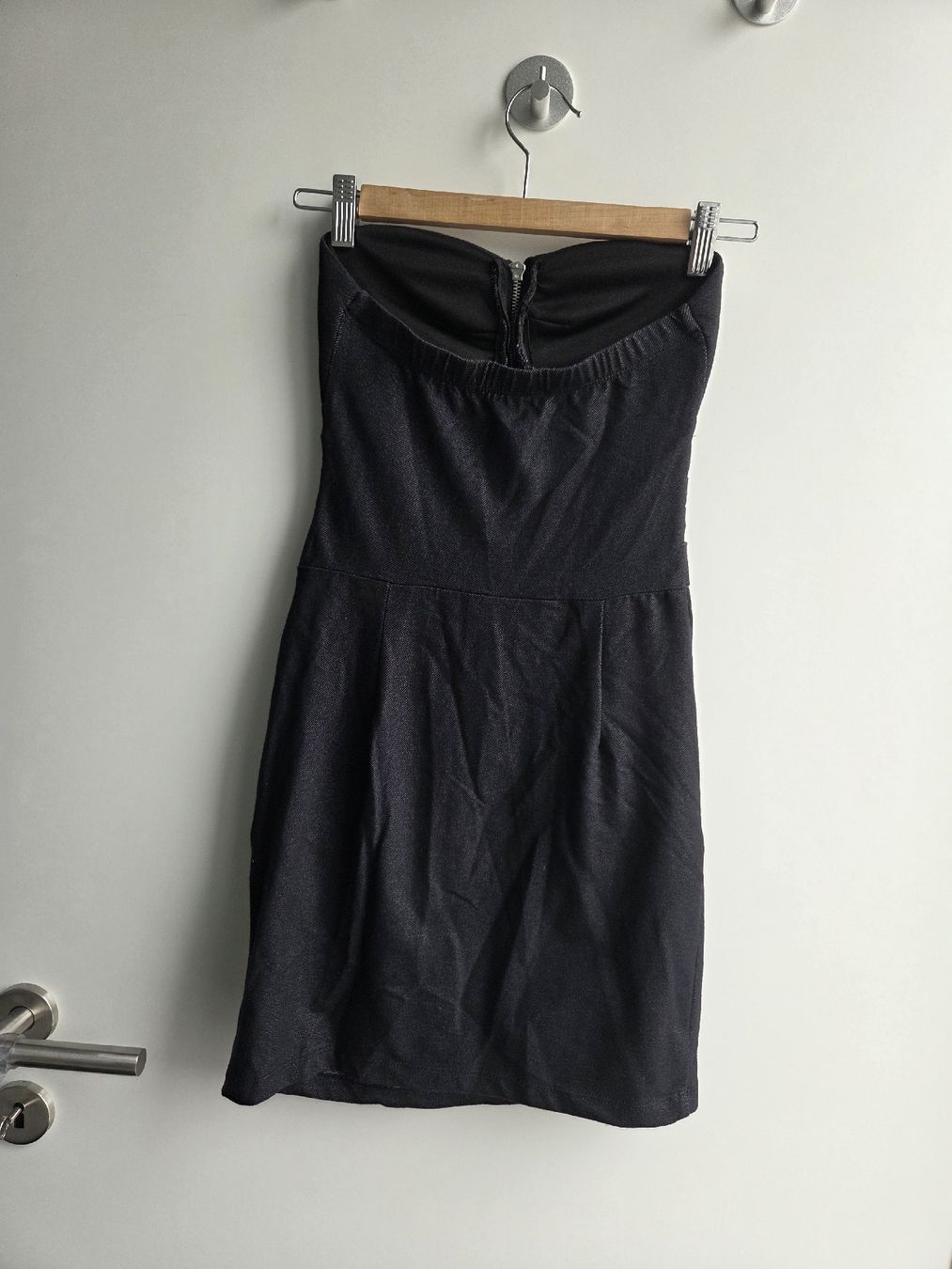 Kleider: Trägerloses Kleid Gr. 34 – Gebraucht aus Kriens von ..stx.. 1